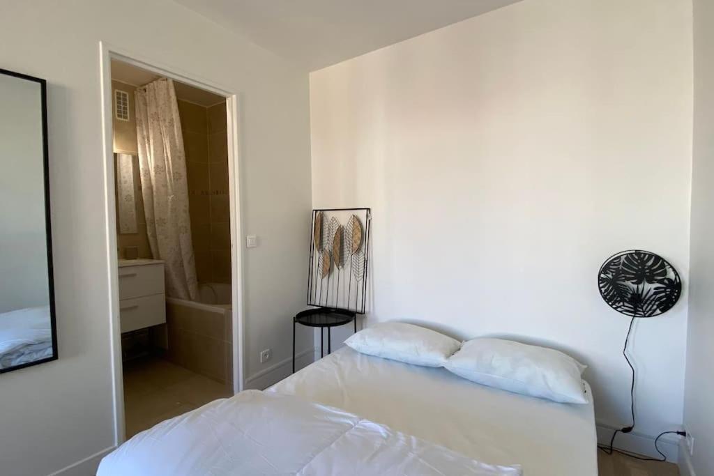Apartment Beau Cosy Et Calme - Face A La Gare De - 20mn De Paris Et Disneyland Rosny-sous-Bois